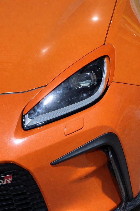 GR86 Headlight Eyelids V.1